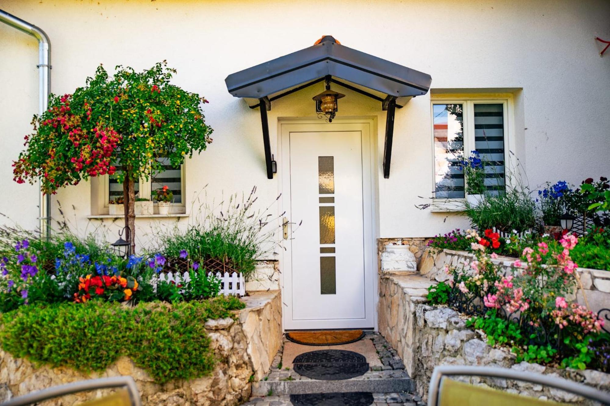 ואראז'דינסקה טופליצה Holiday House Apartments Dajcic מראה חיצוני תמונה